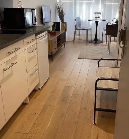 16 Victor Hugo Superbe *